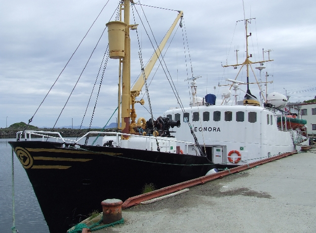 Sto's Whaleboat.JPG